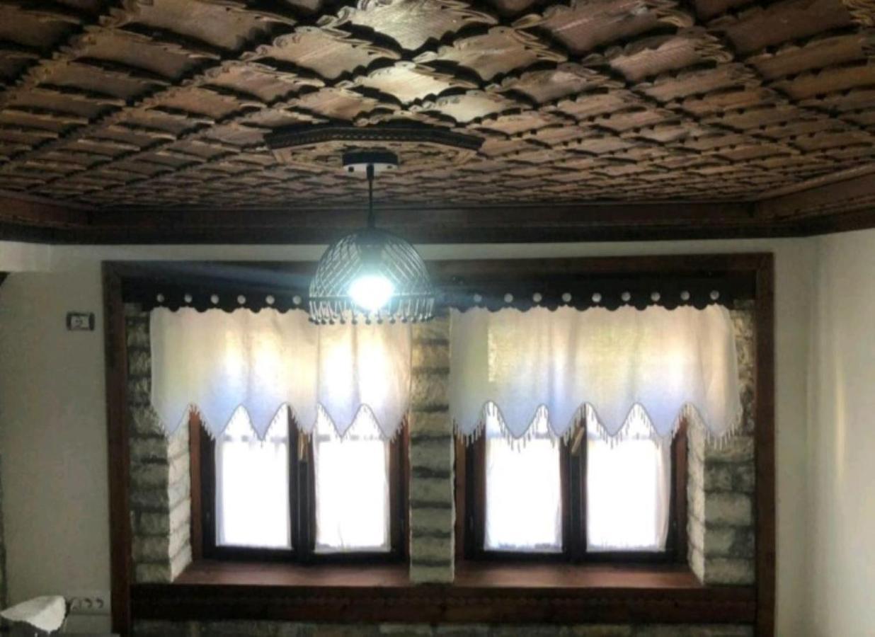 Miziriguesthouse Gjirokastra Kültér fotó