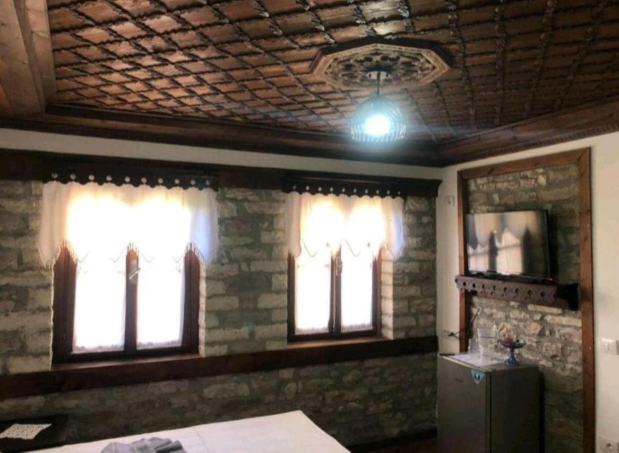 Miziriguesthouse Gjirokastra Kültér fotó