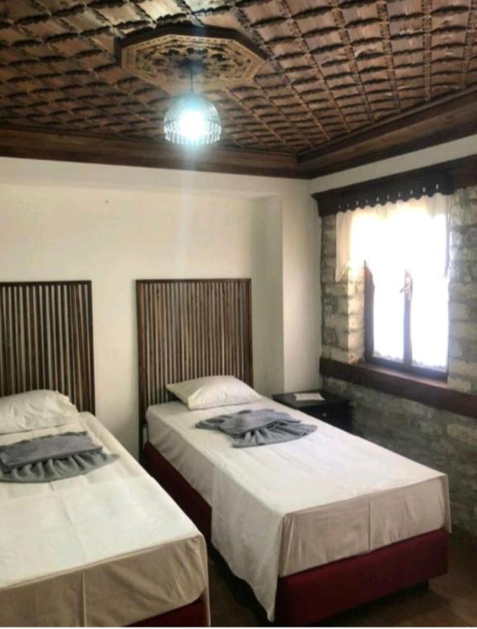 Miziriguesthouse Gjirokastra Kültér fotó