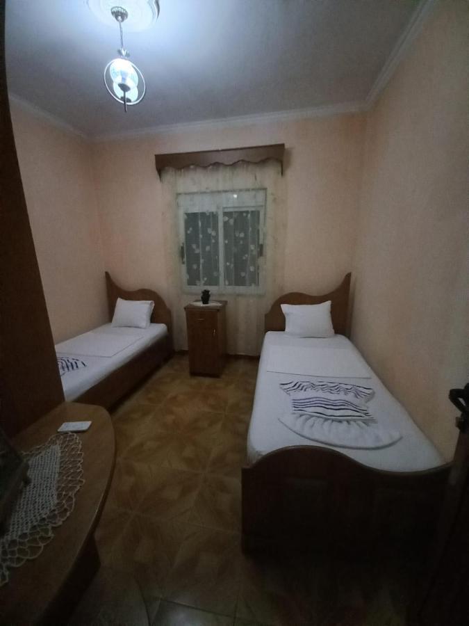 Miziriguesthouse Gjirokastra Kültér fotó