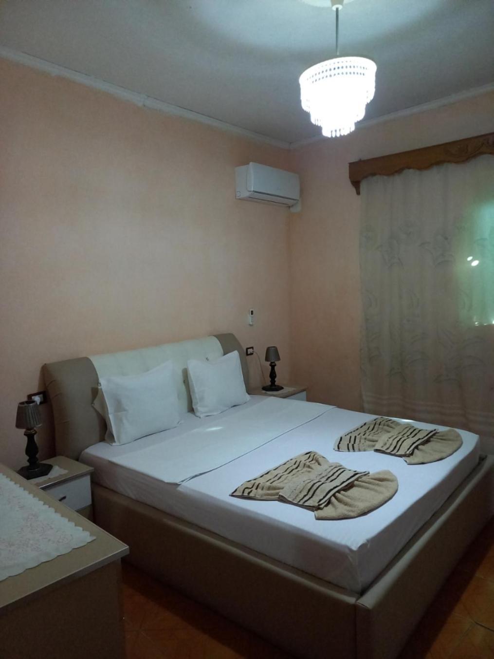 Miziriguesthouse Gjirokastra Kültér fotó